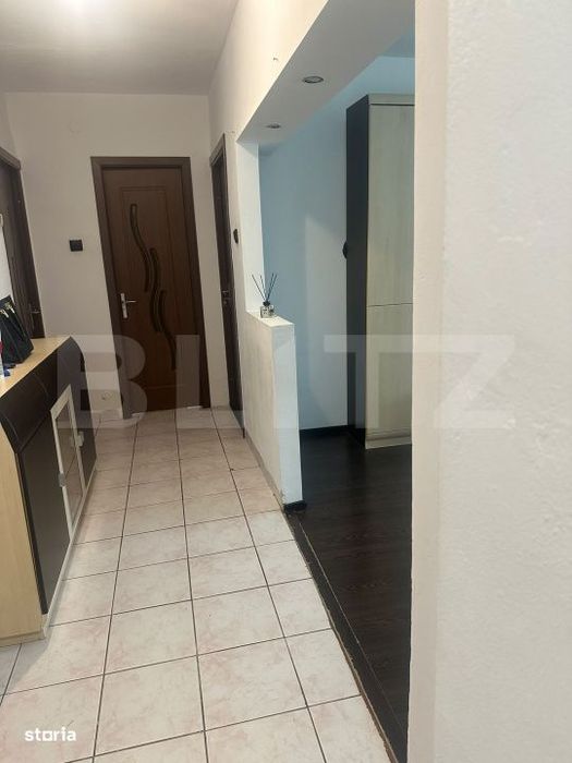 Apartament 3 camere, 66 mp, zona Nicolina