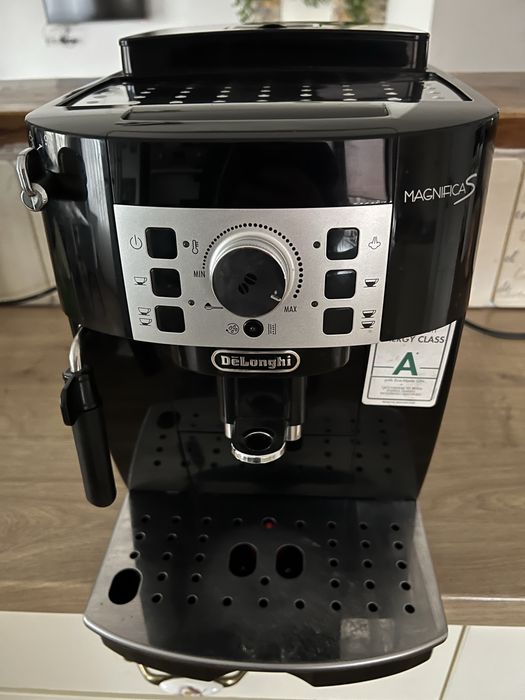 Espressor Delonghi Magnifica S Aparat cafea