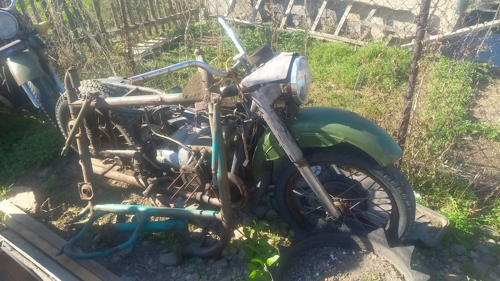 Продам 2 мотоцикла урал