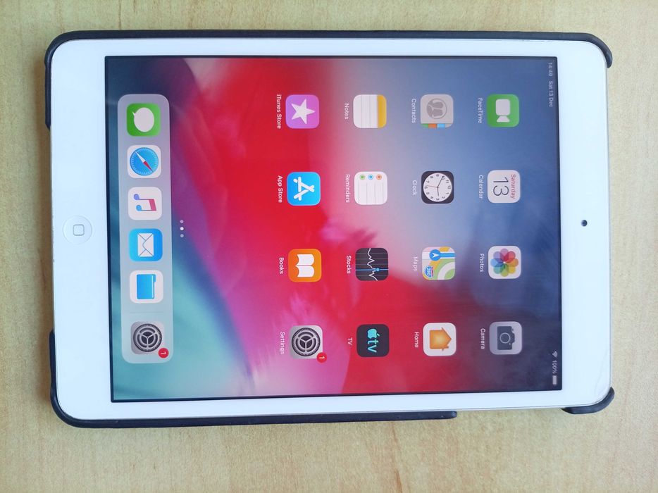 iPad mini 2 A1489 16GB с калъф