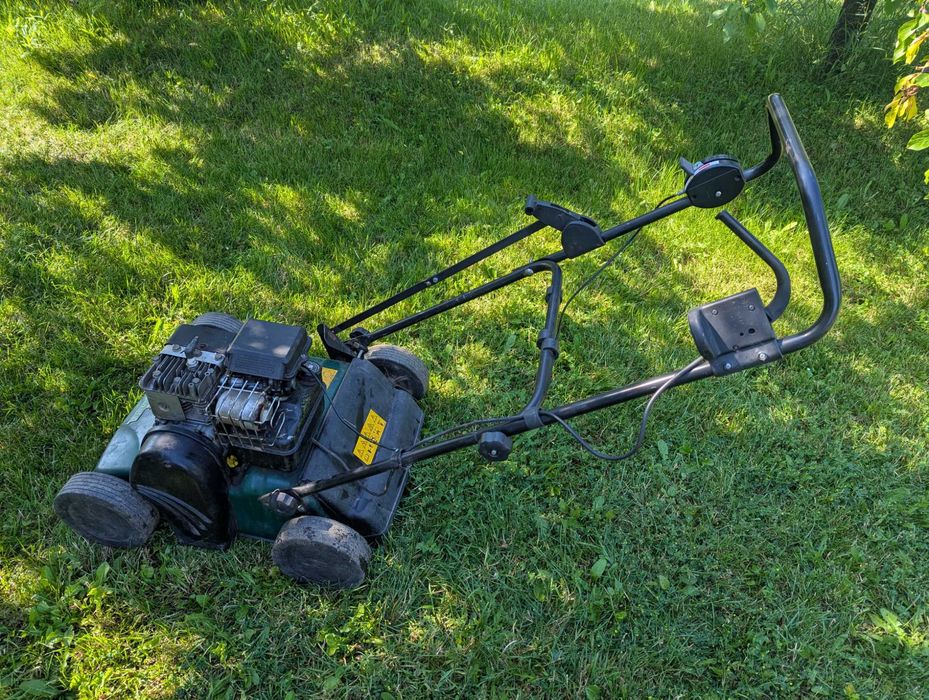 Scarificator iarba  , gazon - briggs&stratton