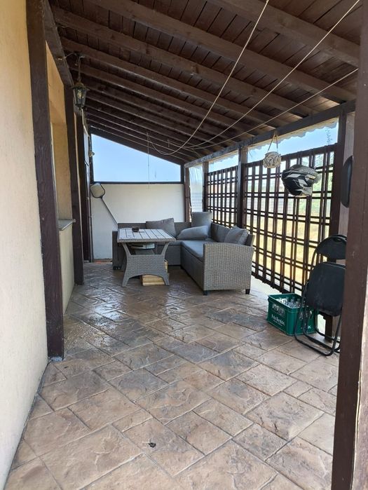 Casă de inchiriat - Bradu, str Brândușei