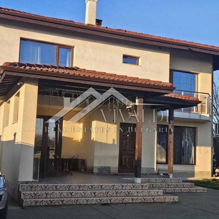 Продава се Къща в с. Приселци, Област Варна - 217 кв.м за 894 €/кв.м - Снимка #2