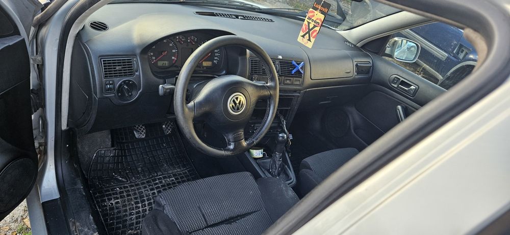 Фолксваген Голф 4 1.8 125кс на части VW Golf 4 1.8 125 na chasti