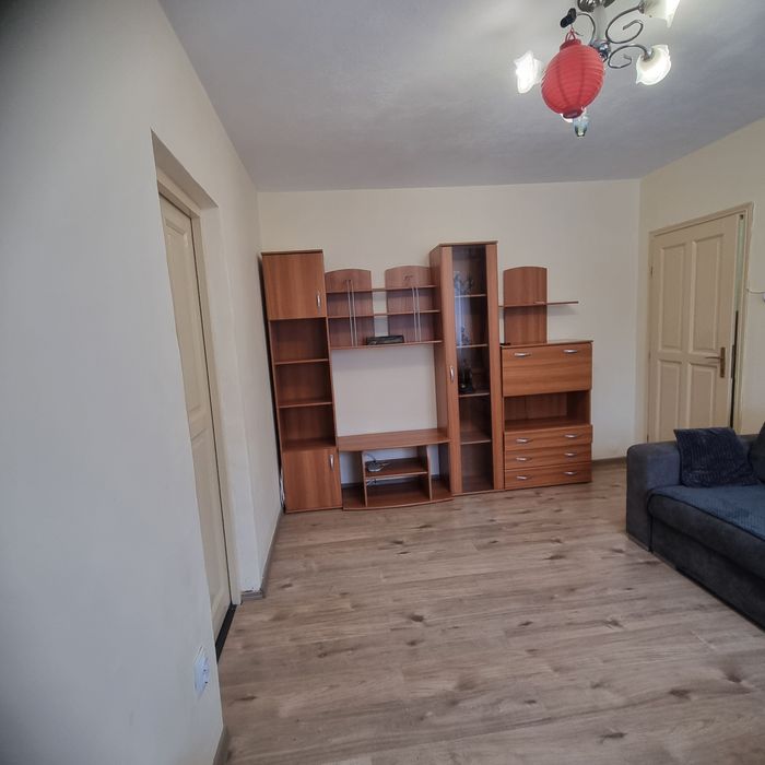 Vand apartament  etaj 1