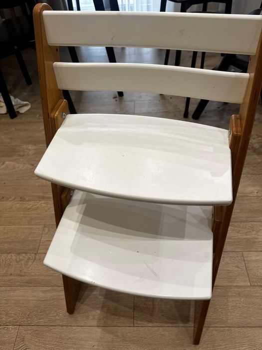 Продам детский стул