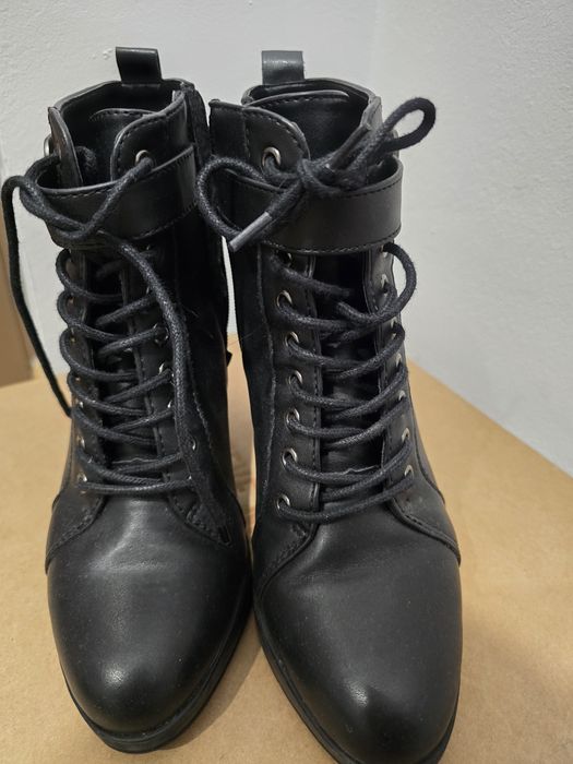 Ghete,botine Graceland(DAICHMANN) 37 cu platforma