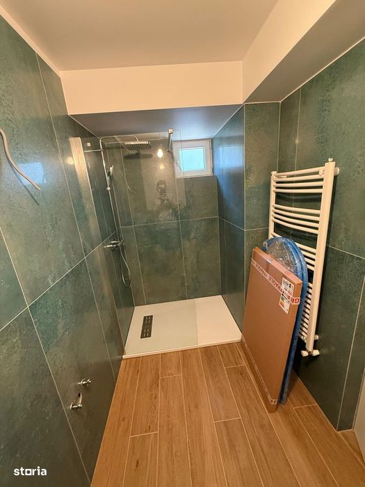Apartament de 4 camere in vila