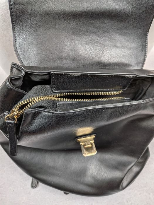 Ghiozdănel  Damă Piele Naturală Neagră Accesorii Aurii Size One Size