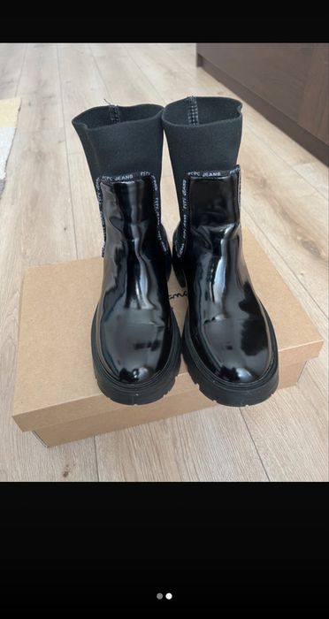 Cizme negre casual Pepe Jeans nr. 37- impermeabile