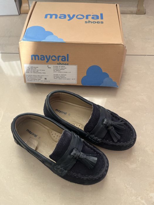 Детски велурени мокасини Mayoral