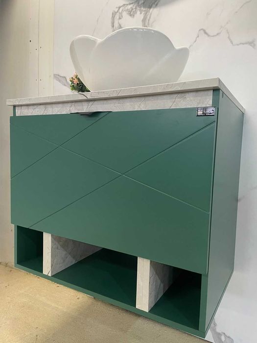 НАЛИЧНИ !!! Мебели за Баня  Шкафове за Баня