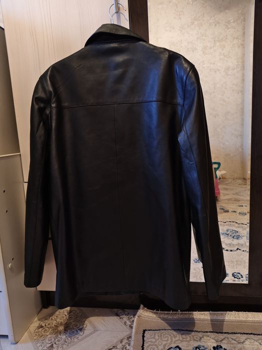 Продам мужской кожаный пиджак
