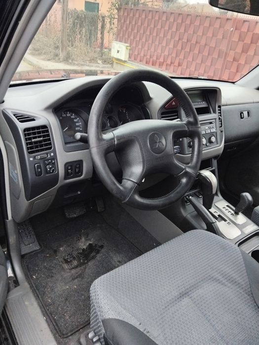 Motsubichi pajero 3.2 utilitara