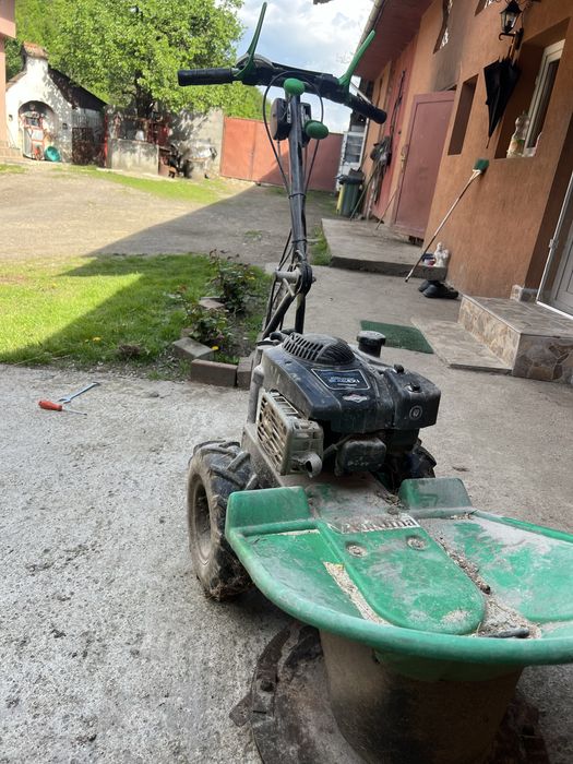 Cositoare verdina perfecta stare de functionare caza vanzari no mai folosesc mai multe detali in privat pretul este negociabil a fost folosita un an .