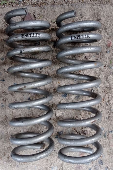 Мерседес w210. Пружины. Задние. Авангард. Оригинал. Из Японии