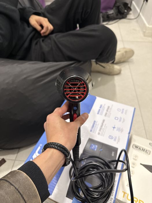 Фен Wahl фен 2400 Вт