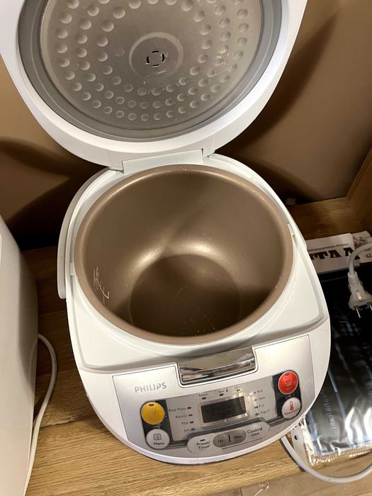 Мултикукър Philips (Серия HD3037)