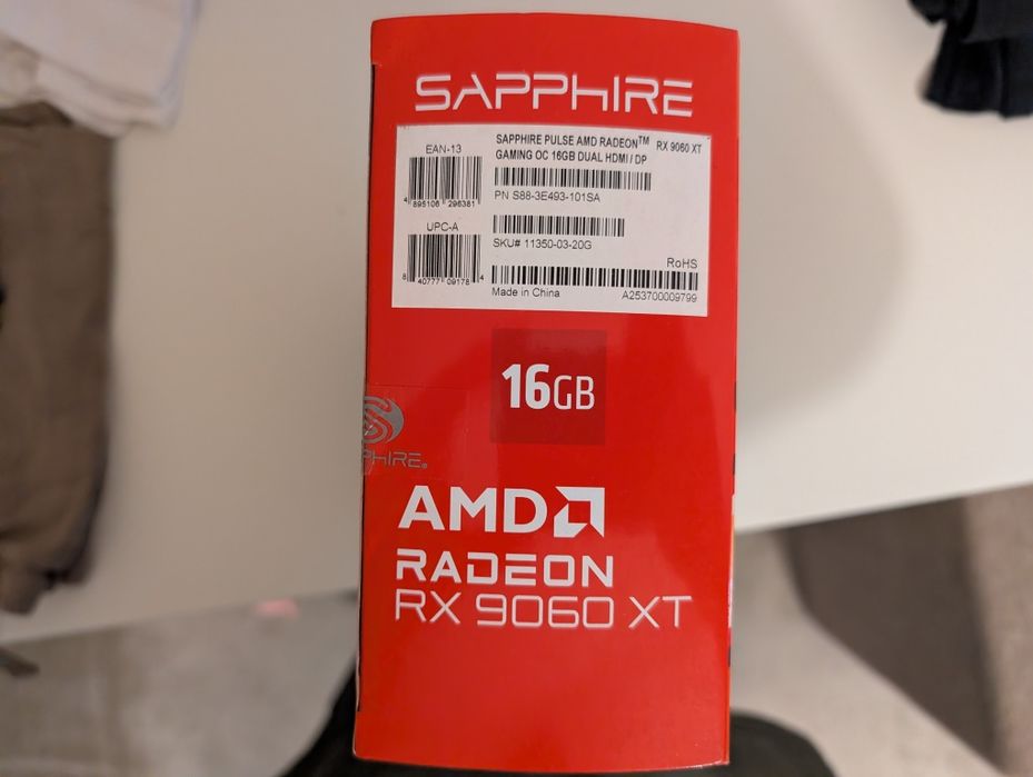 Vand Sapphire Radeon RX 9060 XT PULSE OC 16GB