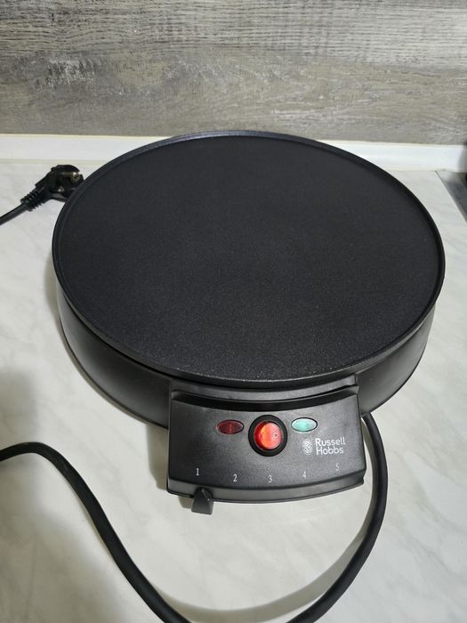 Уред за палачинки Russell Hobbs