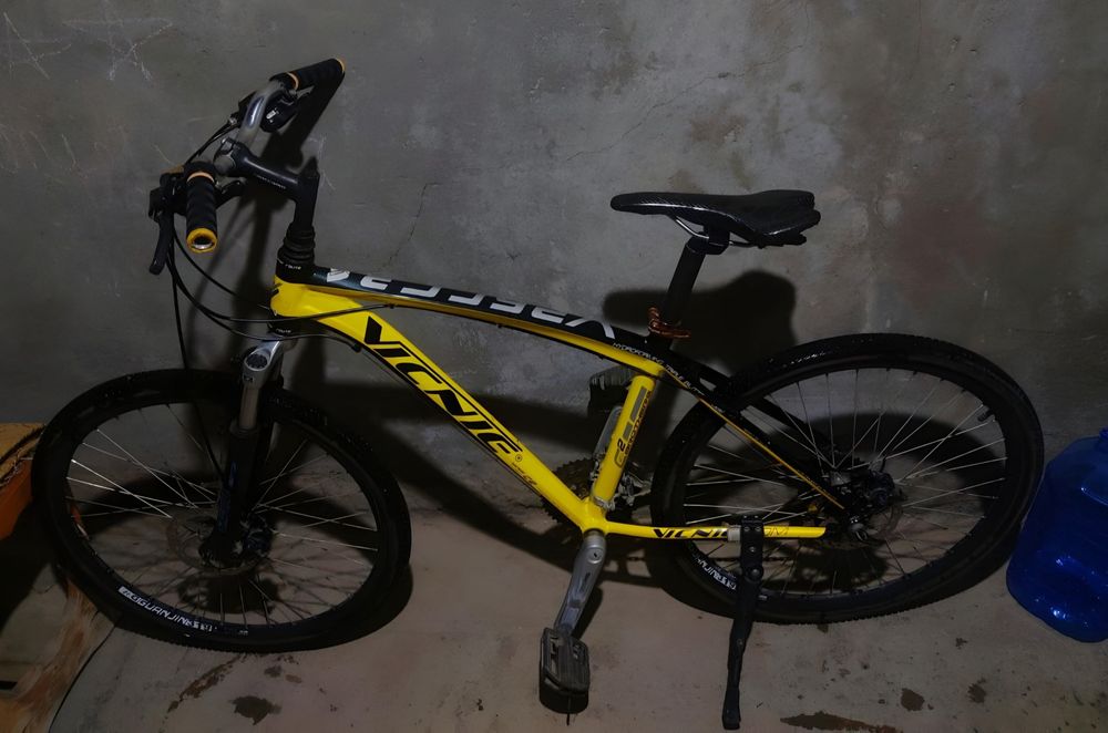 Алюминиевый скоростной велосипед как новый 26 Shimano