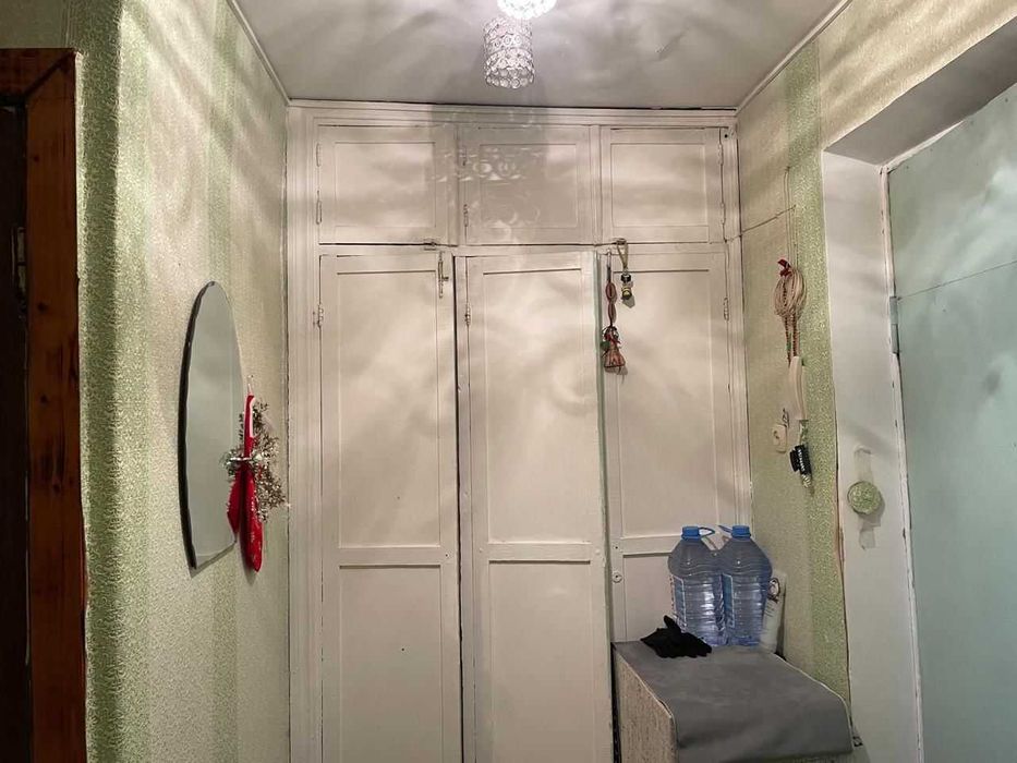 Однушка в районе 2 школы