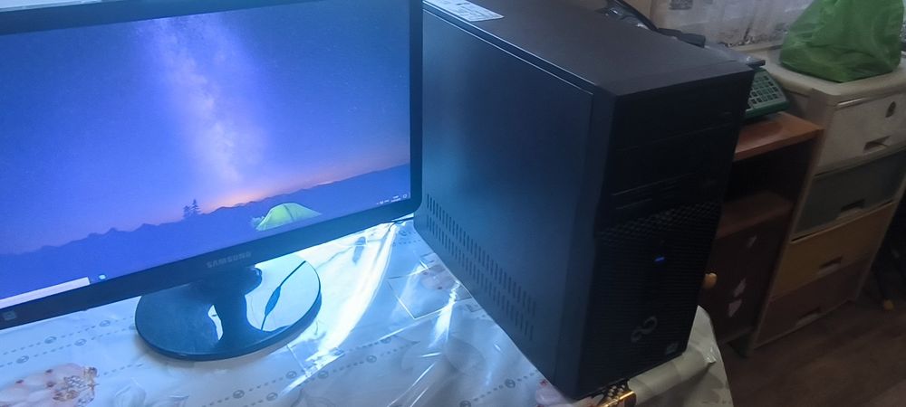 Настольный компьютер