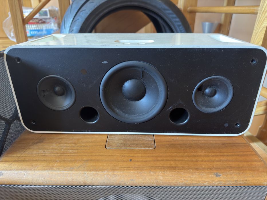 Vand echipamente audio, boxe, amplificatoare, statii, interfata audio