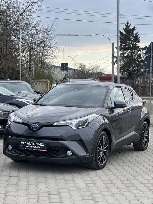 Toyota C-HR HYBRID 2018 / 1.8 hibrid 122 CP/ EURO 6/ incalzire/ piele/ distinctive/ distronic/ parcare automata/ PARC AUTO