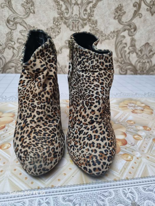 Туфли 35 размер срочно продается