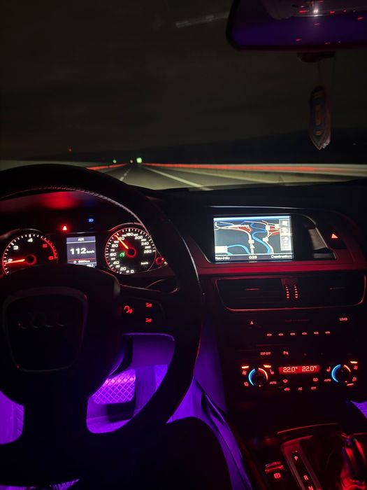 AUDI A4 B8 2.0 TDI