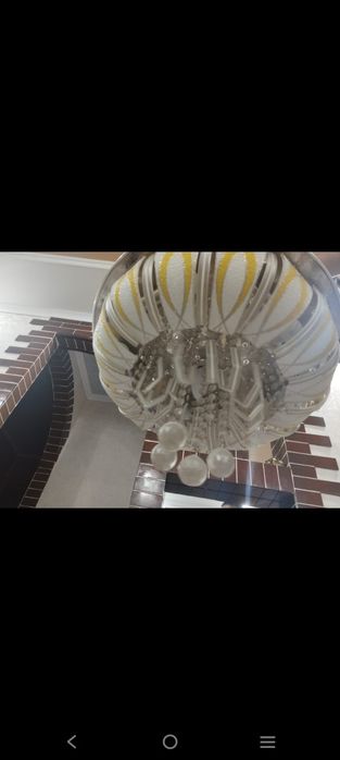 Люстра,в очень хорошем состоянии.