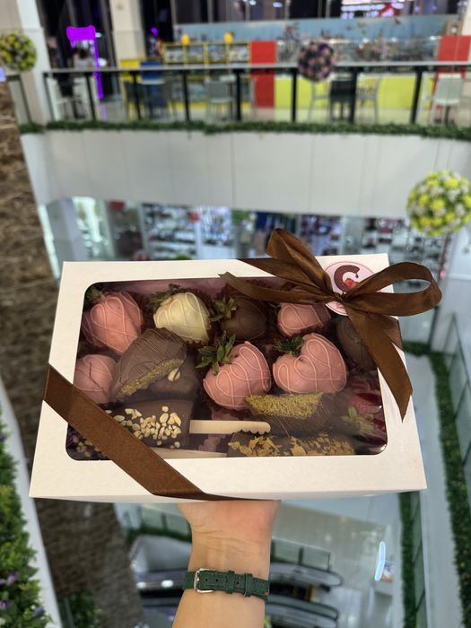 Клубника в шоколаде Шымкент