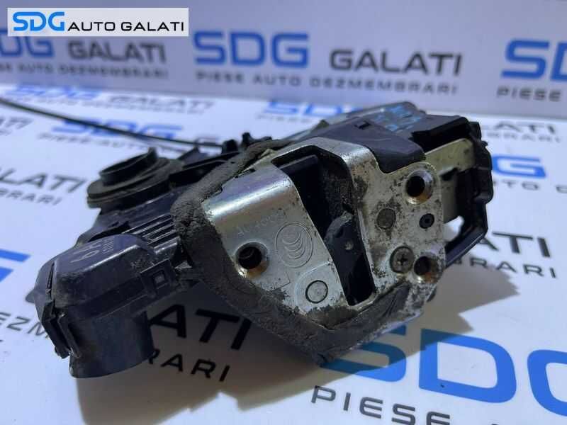 Broasca Incuietoare Usa Portiera Stanga Fata Sofer Toyota Auris 2006 - 2012 Cod 6111418 A046693