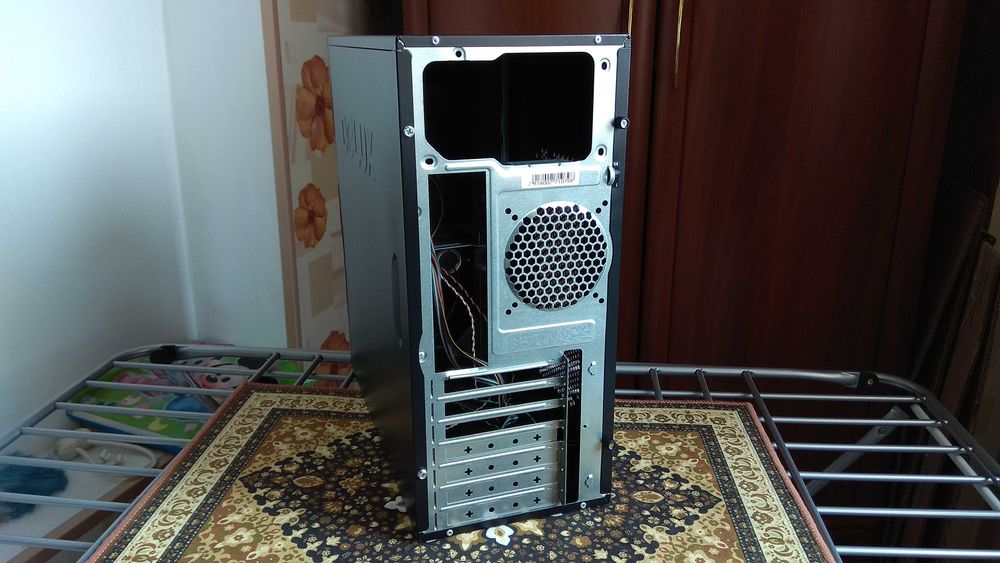 Корпус для ПК Delux, б/у корпус компьютер