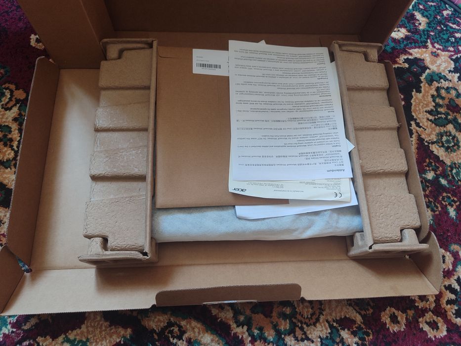 Янги ноутбук сотилади