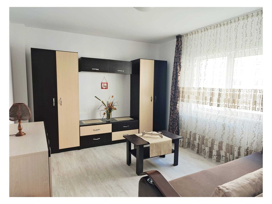 Garsonieră de închiriat în Onești (proprietar)