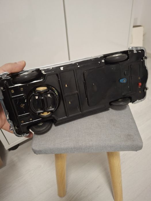 Masinuta veche de tabla China