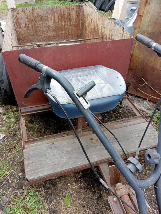 Продам мотоблок с прицепом