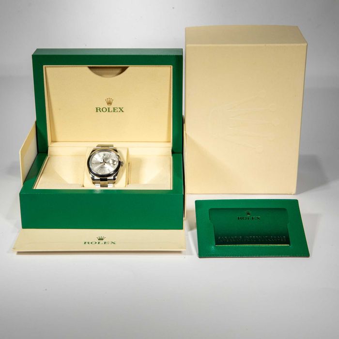 Rolex Datejust 41mm 126300 Silver dial