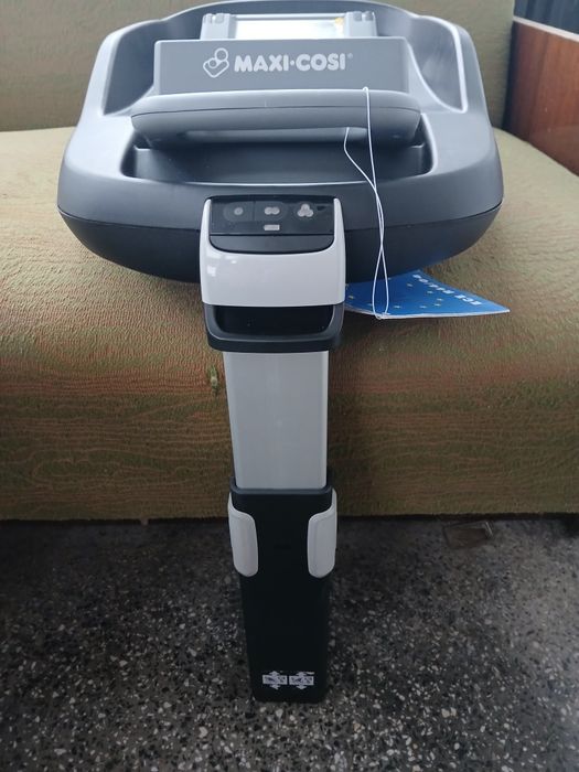 Основа/ база за столче за кола Maxi-Cosi