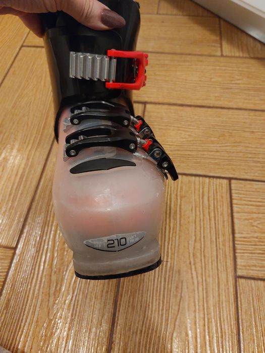 Clapari Tecno pro 210-215. Potrivit pt marime 33.