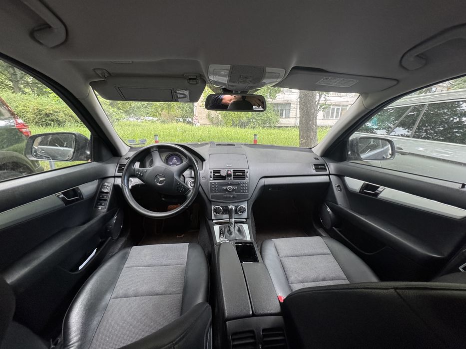 Mecedes C220 170к.с