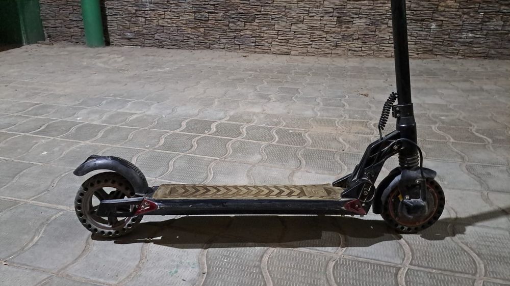 Электросамокат продам