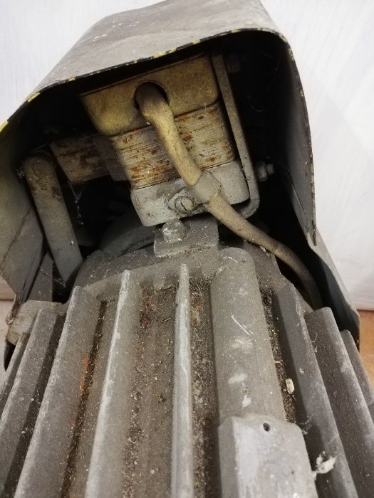 Електродвигател - 100 евро