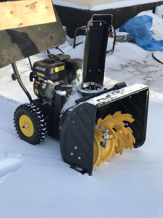 Снегоуборщик Huter 4100