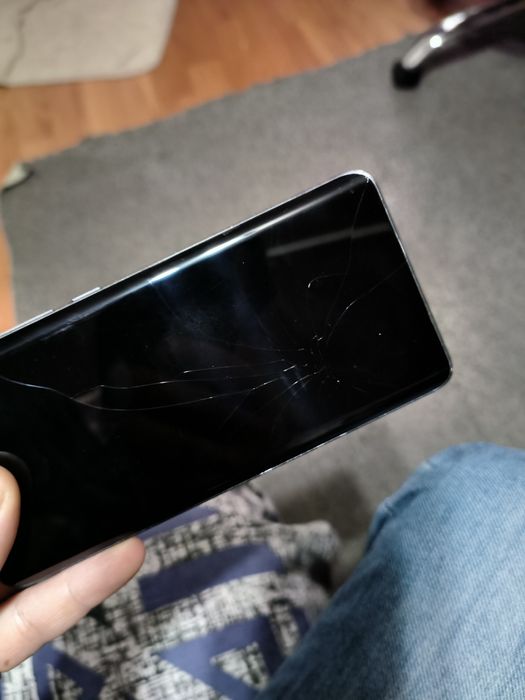 Продам бу телефон