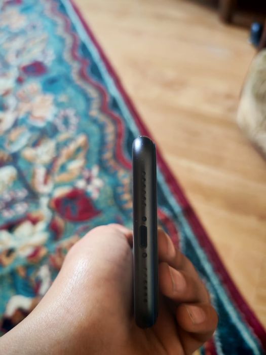 iPhone 11 128 гб в идеальном состоянии