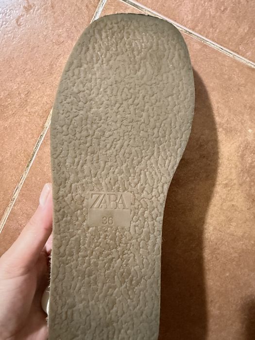 Sandale zara stare impecabila