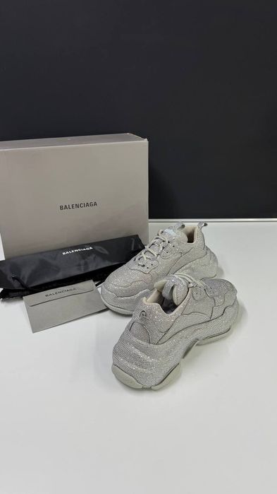 Balenciaga Triple s  Premium